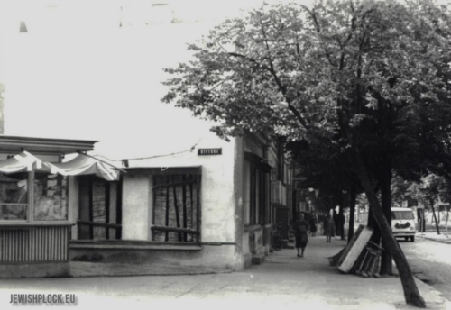 44 Kwiatka Street (Golden Corner), photo by W. Kochanowski, 1967, archives of the Provincial Office for the Protection of Monuments, Department in Płock  